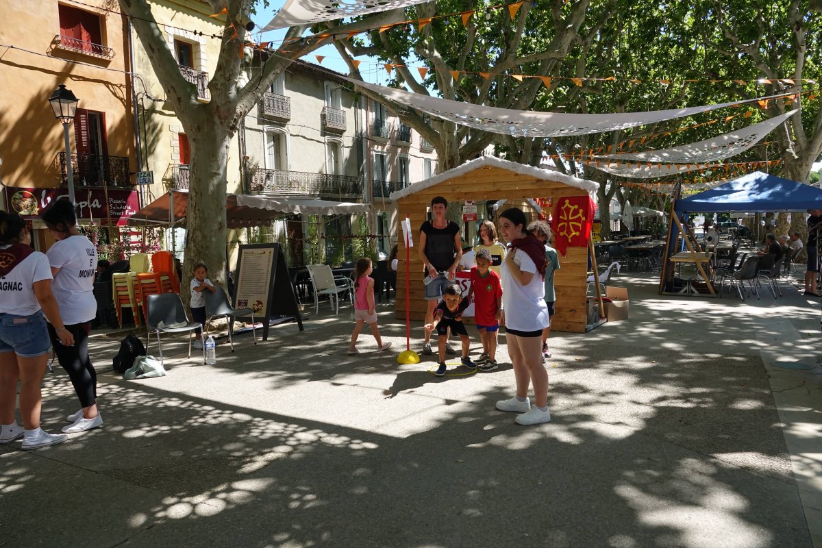F&Ecirc;TE POPULAIRE &ndash; LO CAP DELS JOVENS
