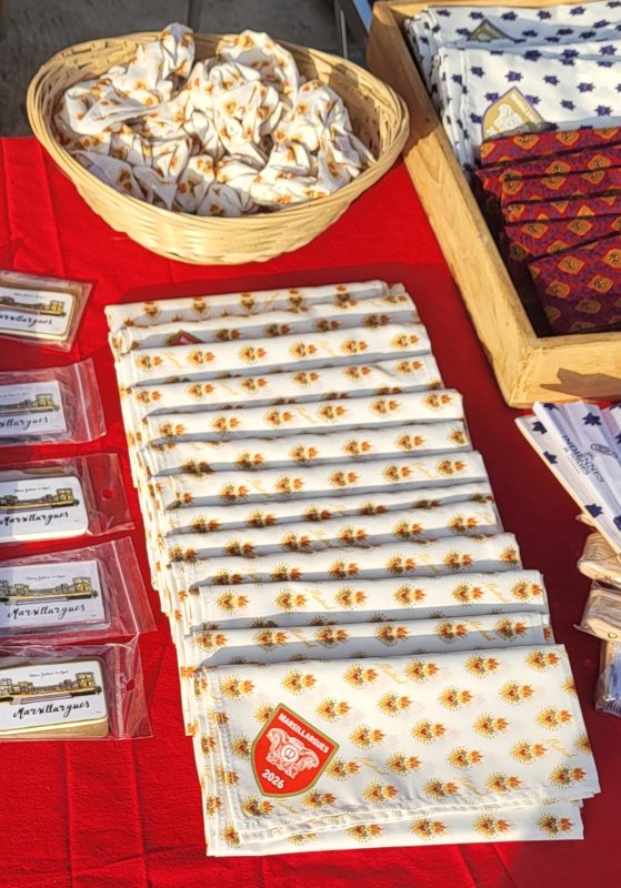 📍 Vente des bandana, chouchou et &eacute;ventail de la F&ecirc;te Votive 2026