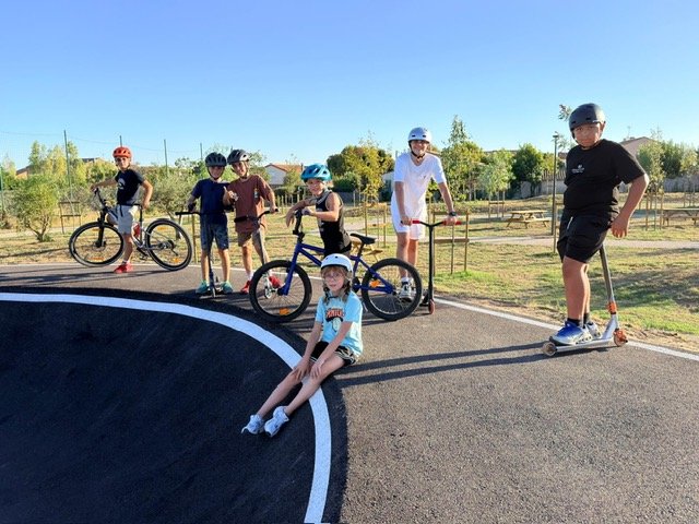 INAUGURATION DU PLATEAU SPORTIF