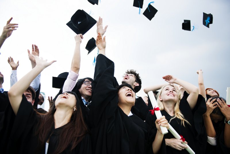 🎓 La commune de Loupian offre un bon d’achat aux bacheliers 2024 de Loupian ! 🎓