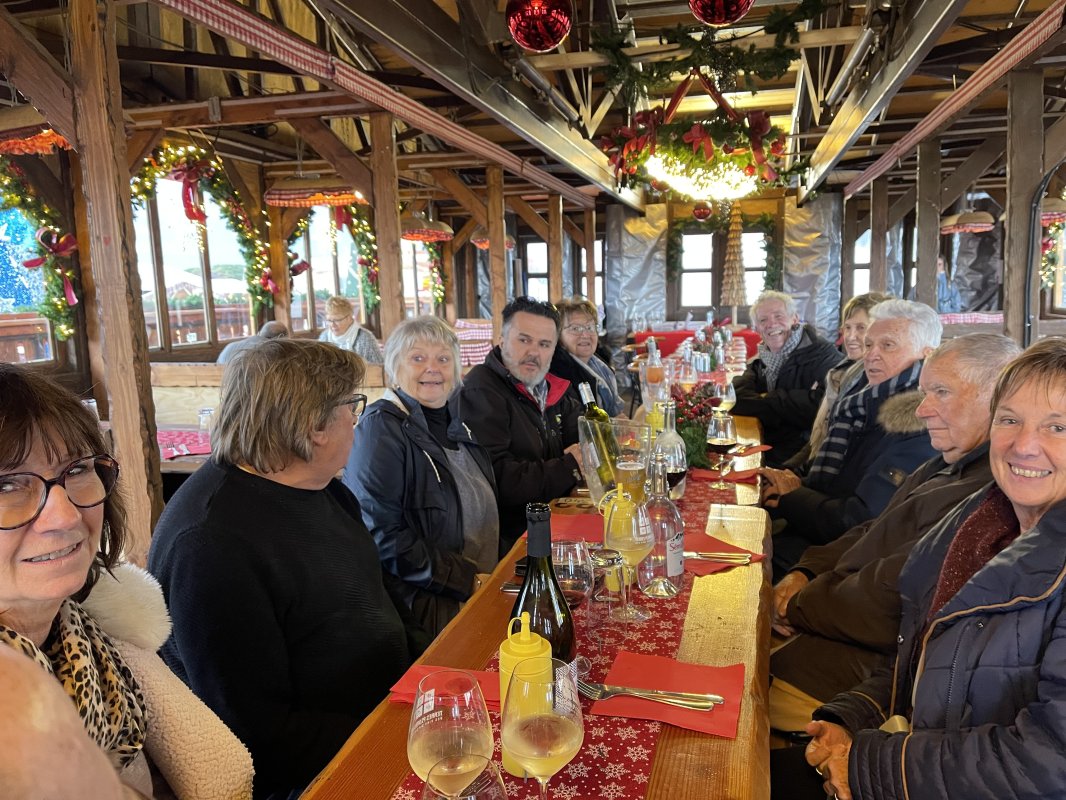 Indigo : Visite du village du Père Noël à Port Barcarès