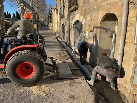 Travaux réseau pluvial route de Maruéjols