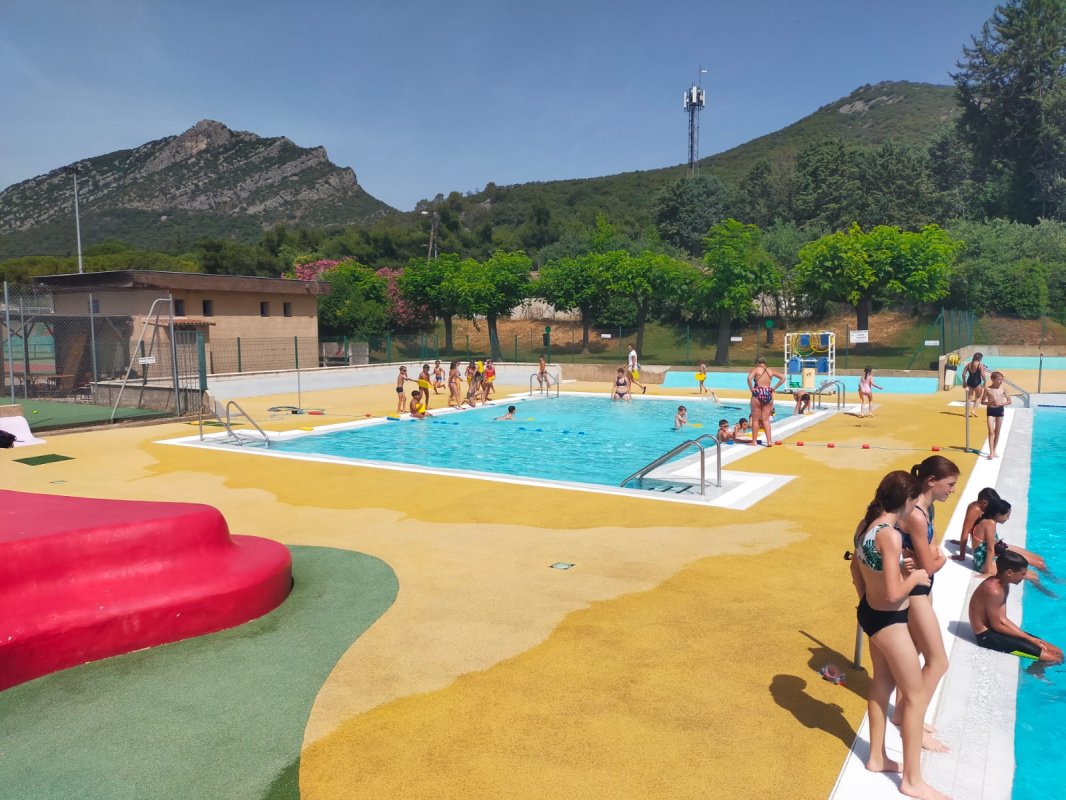 💦 La pisicne municipale ouvre ses portes ☀️