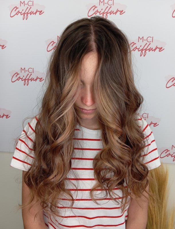 Ombré hair technique painting