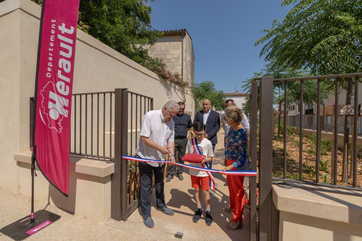 Inauguration du parc de l'église