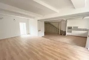 A VENDRE - Maison de village r&eacute;nov&eacute;e avec soin &agrave; Saint-Geni&egrave;s-des-Mourgues