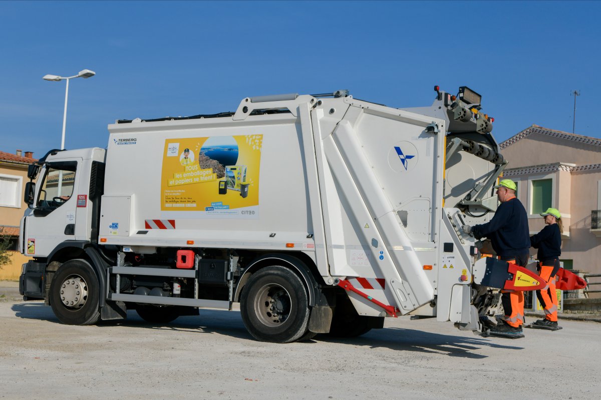 🚛Collecte des d&eacute;chets : le service est maintenu les jours f&eacute;ri&eacute;s de mai