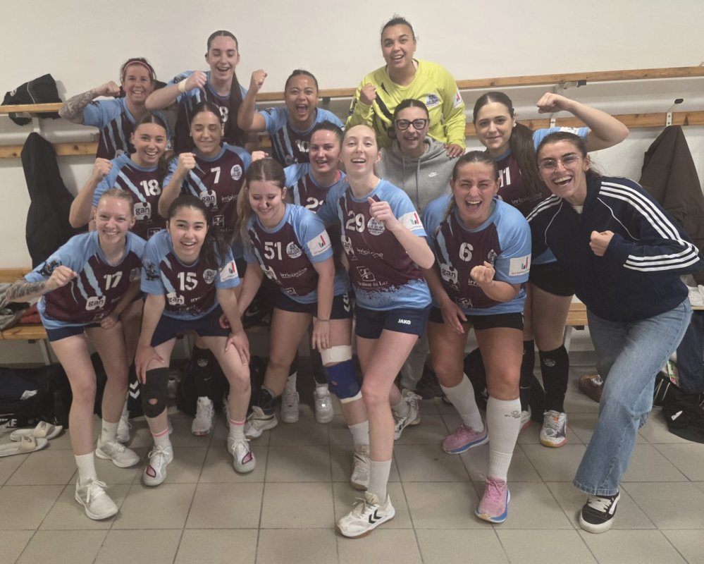 L'&eacute;quipe Seniors Filles de La V&egrave;ne Handball va en finale !