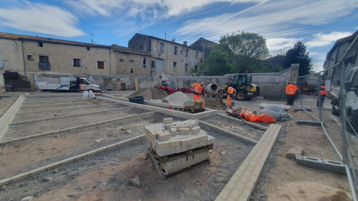 LE NOUVEAU PARKING DU CENTRE-VILLE PREND FORME 🚗