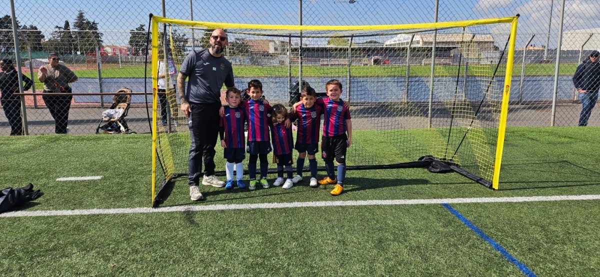 Les U6 du FC Domitia &eacute;taient sur les terrains d&rsquo;Agde