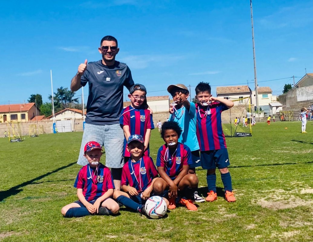 Les U7 du FC Domitia brillent au tournoi de la Pointe Courte de S&egrave;te
