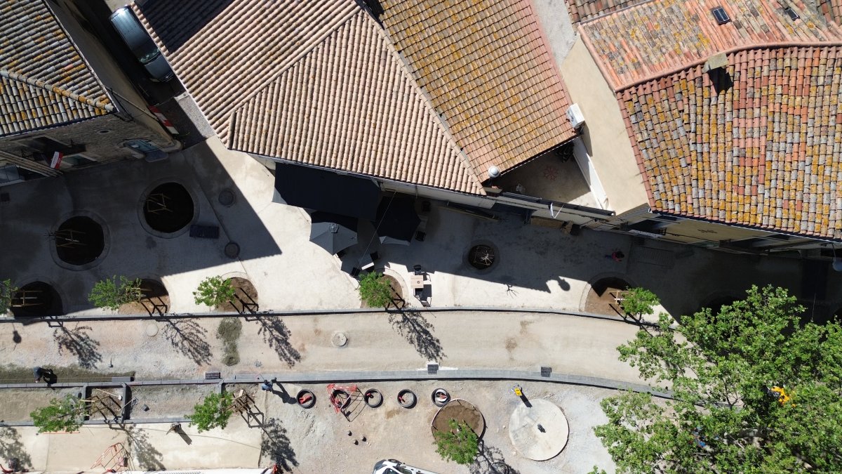 🚧 Les travaux avancent sur la Place de la R&eacute;publique ! 🚧