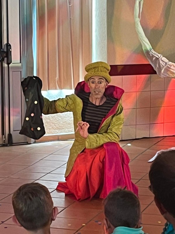 🎭✨ Retour en images sur Les Pestacles de l&rsquo;Agglo : La plan&egrave;te aux bonbons ✨🍬